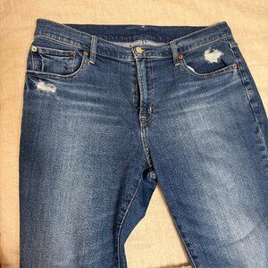 GAP women's denim jeans Girlfriend  size 31 / 12 Short